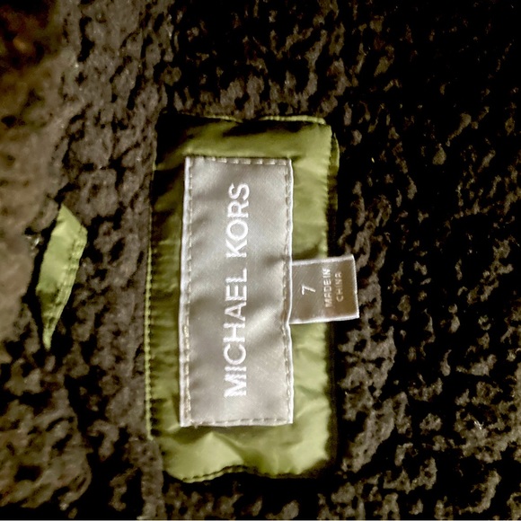 Michael Kors fleece lined LIKE NEW - Picture 3 of 4